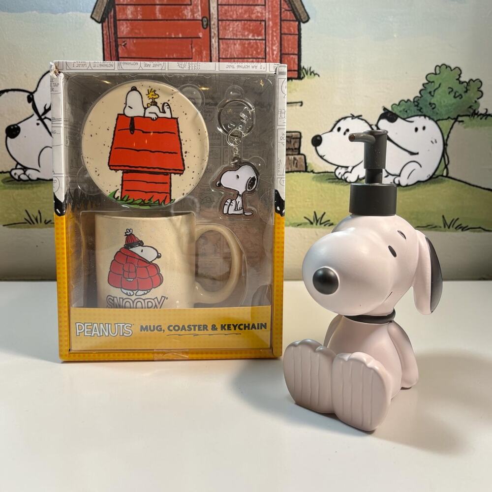 NEW Peanuts Snoopy Gift Bundle Mug Coaster Keychain & Ceramic Soap Pump Set 2025
